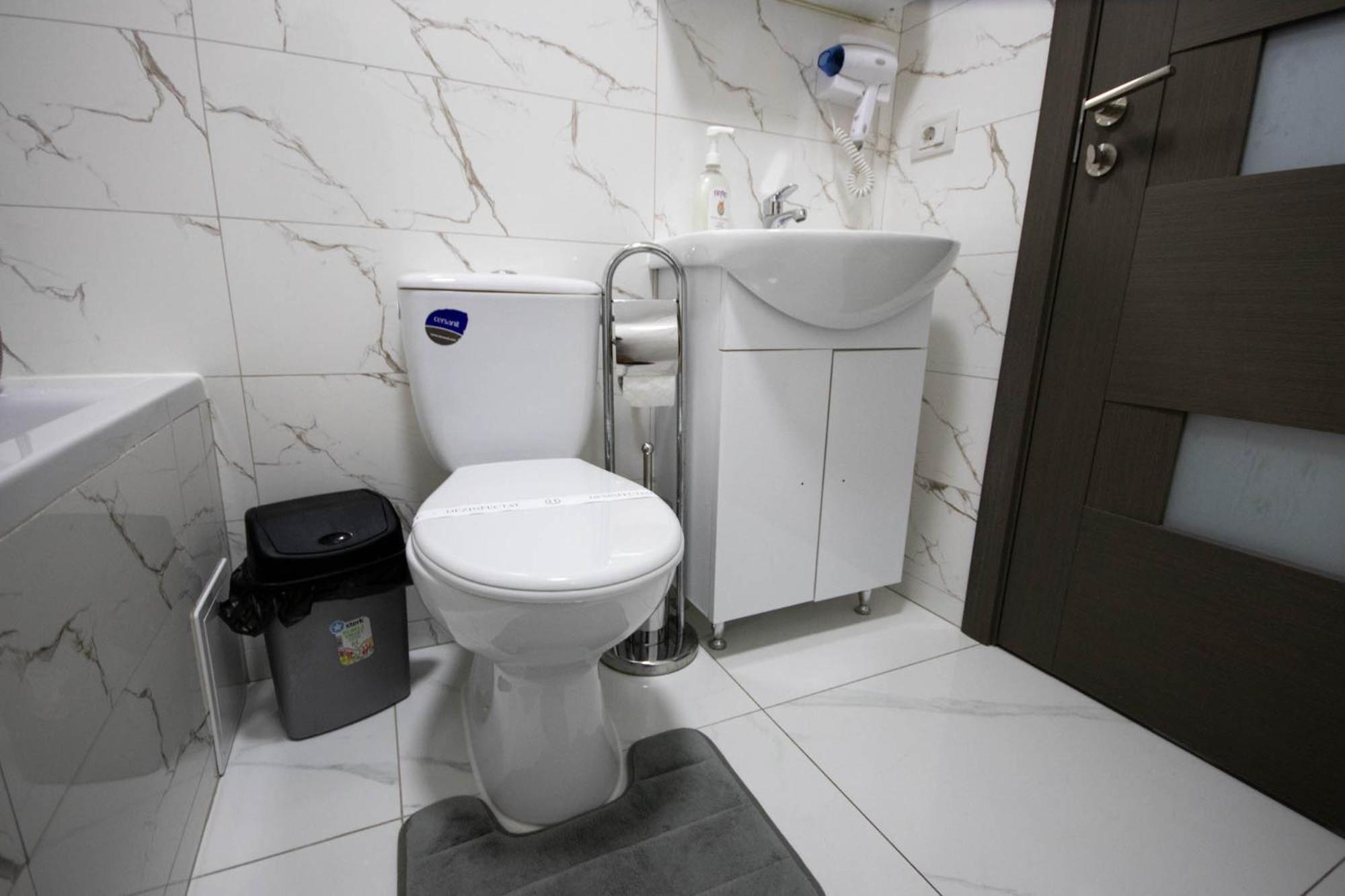 Astar Apartments - Large Rădăuţi Kültér fotó